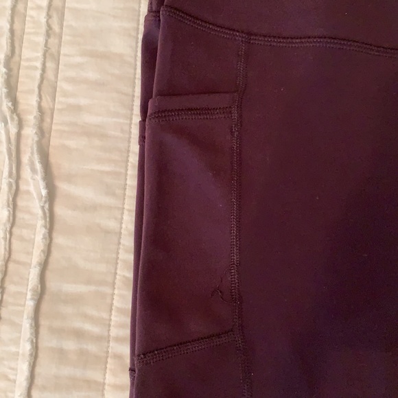 Yogalicious dark purple leggings - Picture 2 of 3